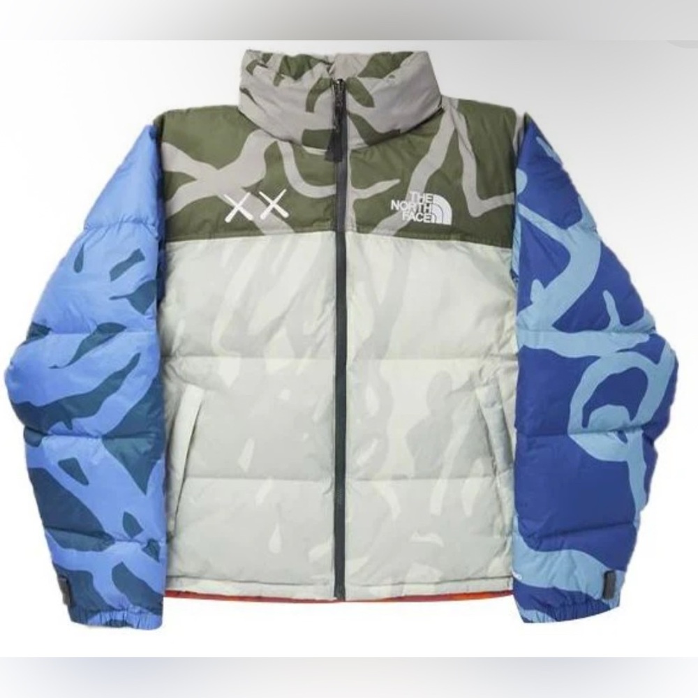 NWT Kaws x the north face retro nuptse shell puffer jacket Colorfull Camo